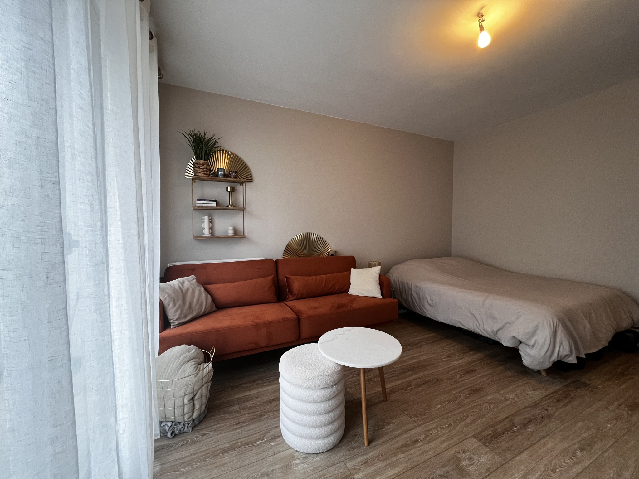 APPARTEMENT T1 MEUBLE - RODEZ CENTRE