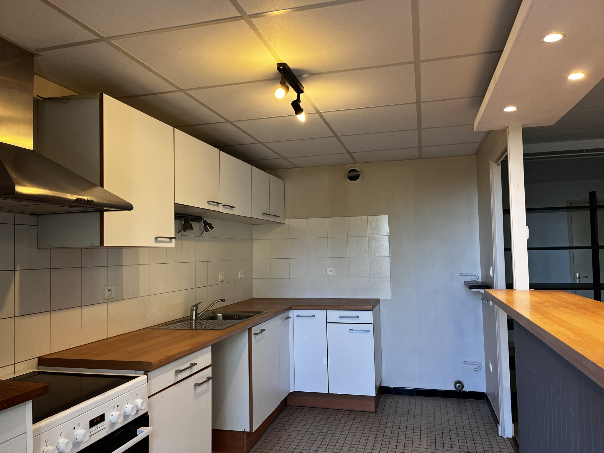 APPARTEMENT T1 BIS - RODEZ – Image 3