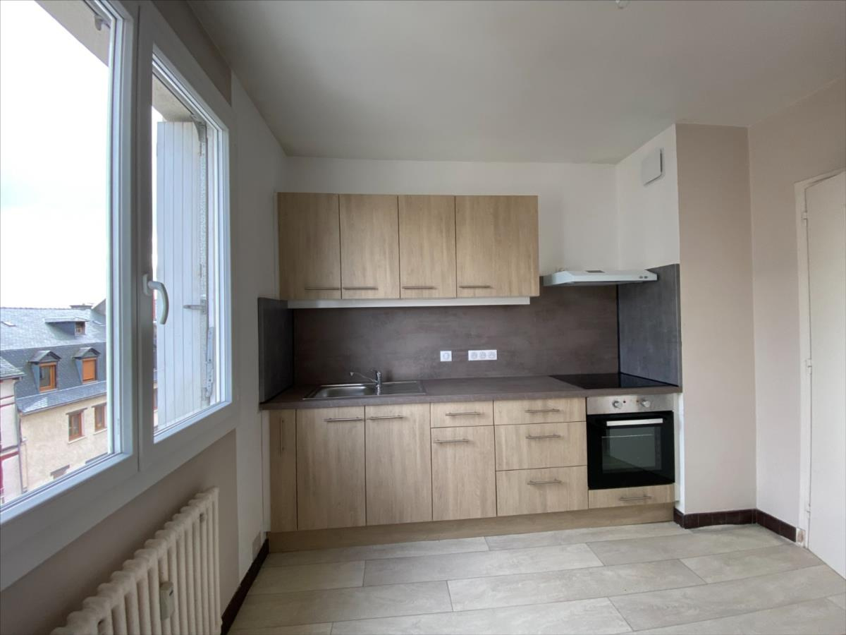 APPARTEMENT T2 MEUBLE - RODEZ – Image 5
