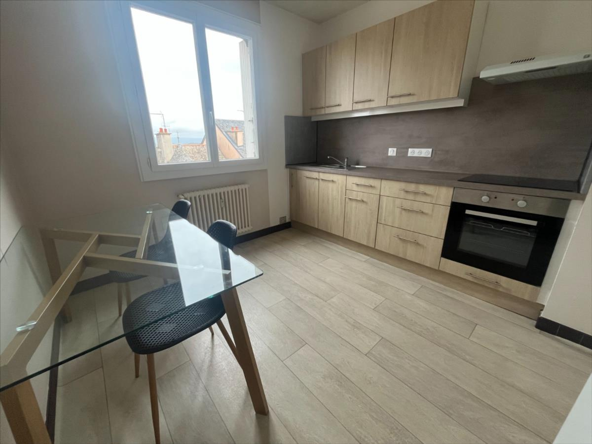 APPARTEMENT T2 MEUBLE - RODEZ – Image 3