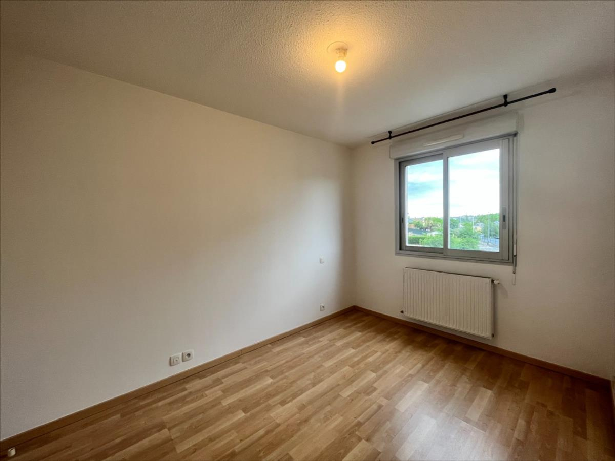 APPARTEMENT T1 BIS RODEZ - BOURRAN – Image 4