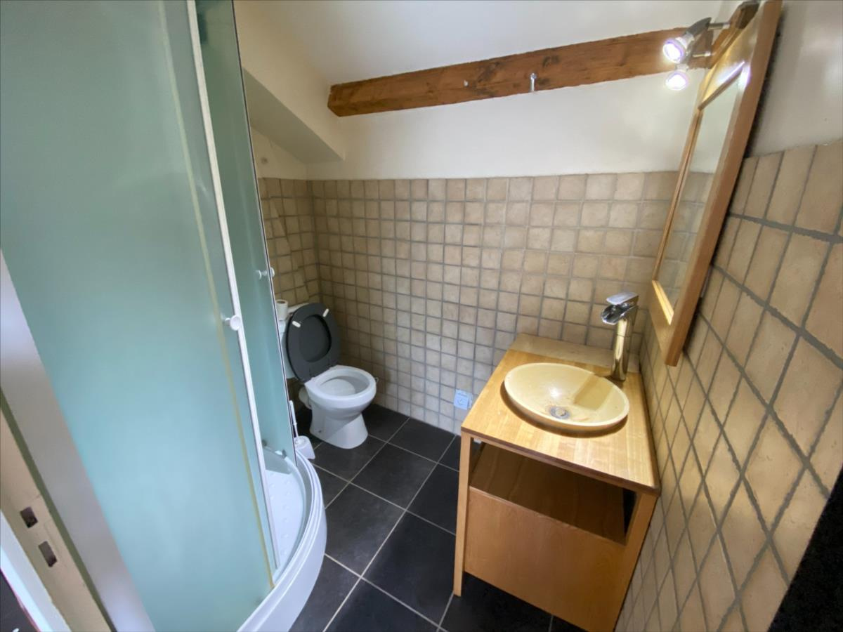 APPARTEMENT T1 DUPLEX SEMI MEUBLE RODEZ – Image 4