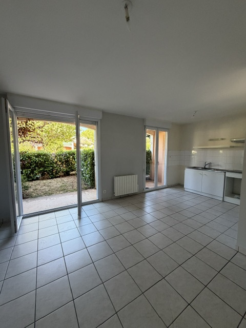 APPARTEMENT T3 - ONET-LE-CHATEAU