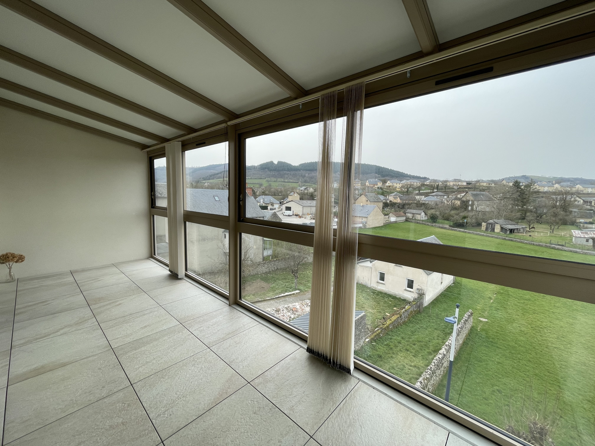 APPARTEMENT T3 - CENTRE LAISSAC – Image 9