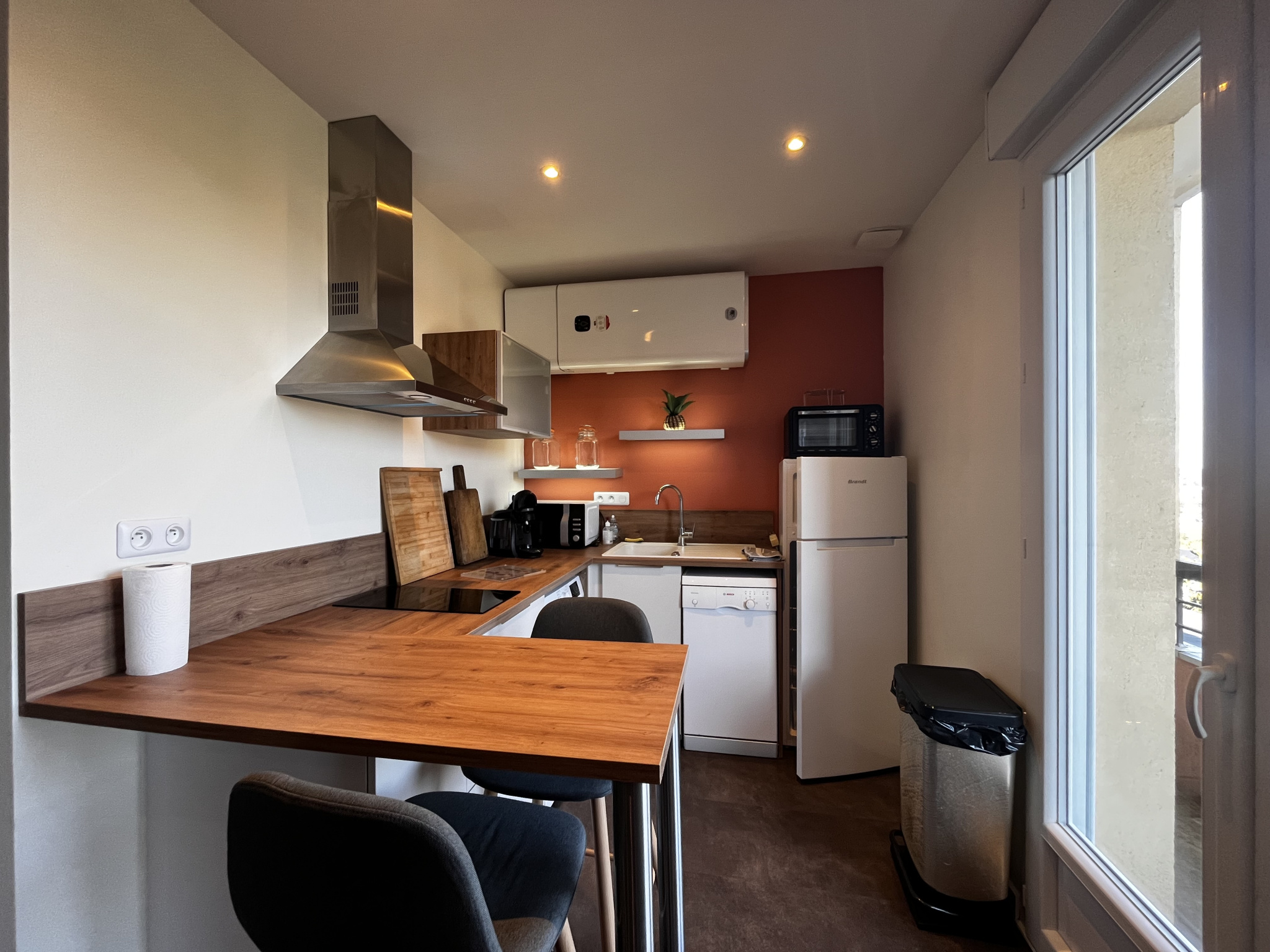 APPARTEMENT T1 MEUBLE - RODEZ