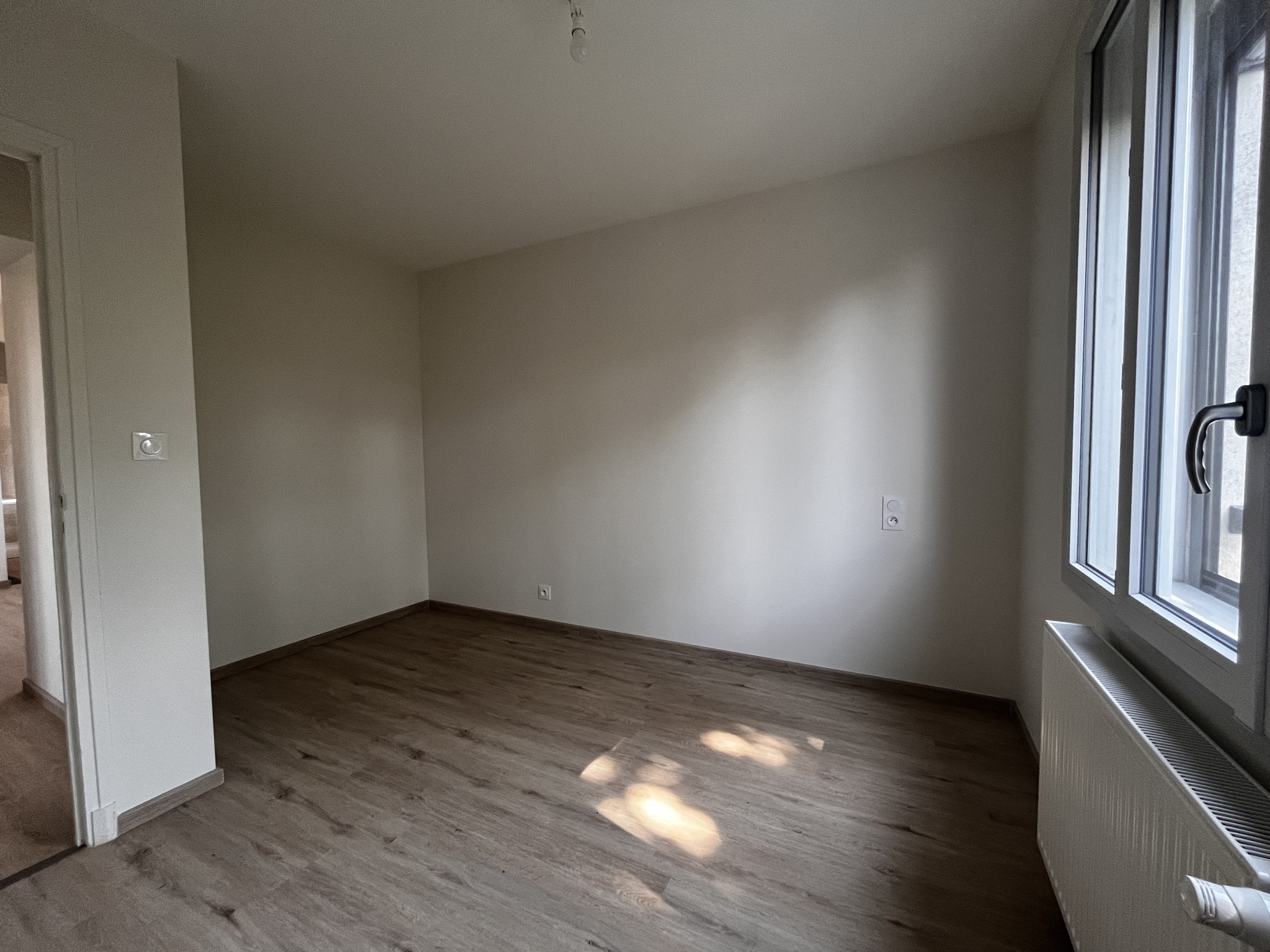 MAISON T6 ENTIEREMENT RENOVE - RIGNAC – Image 13