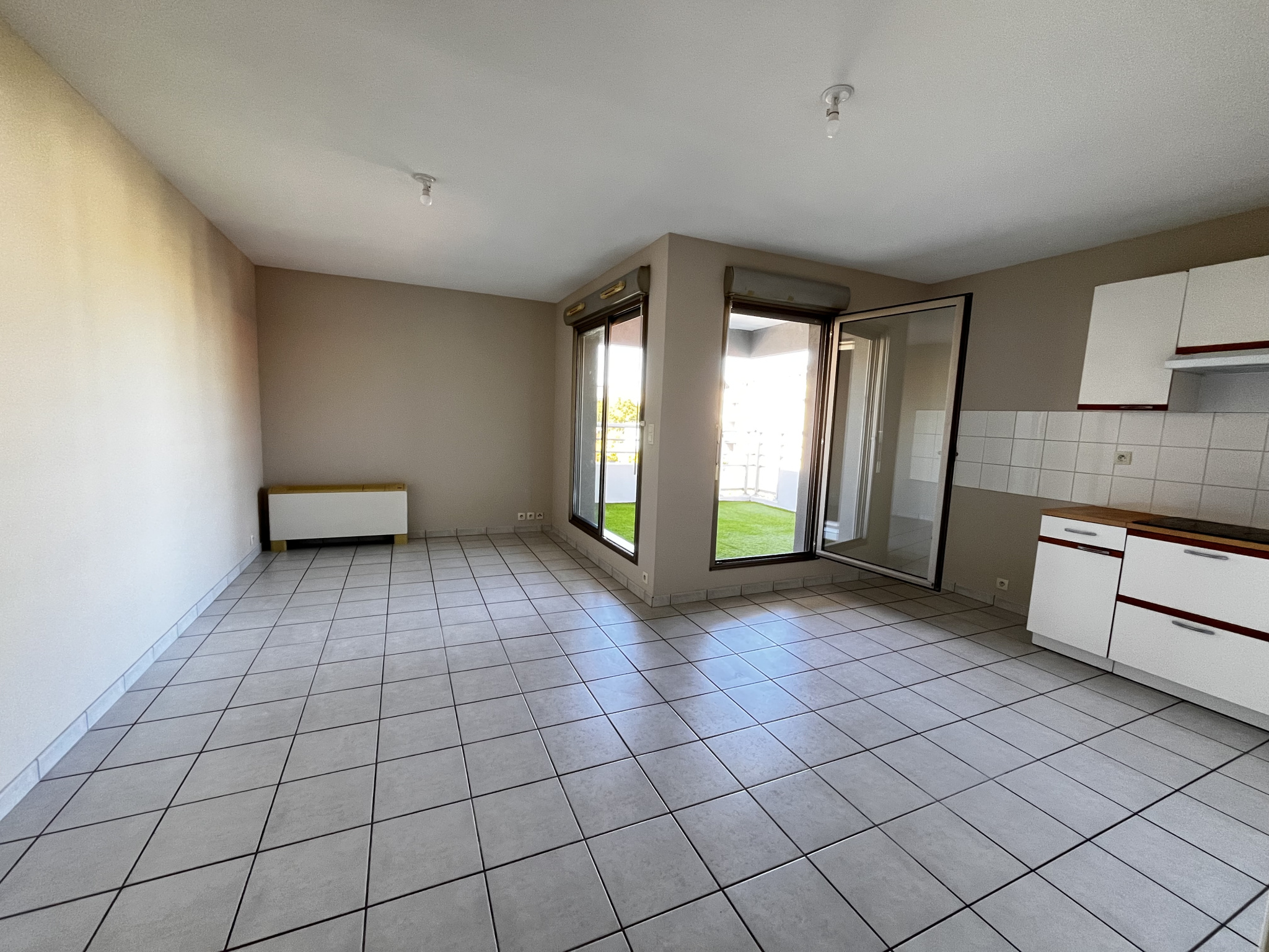 APPARTEMENT T2 - RODEZ