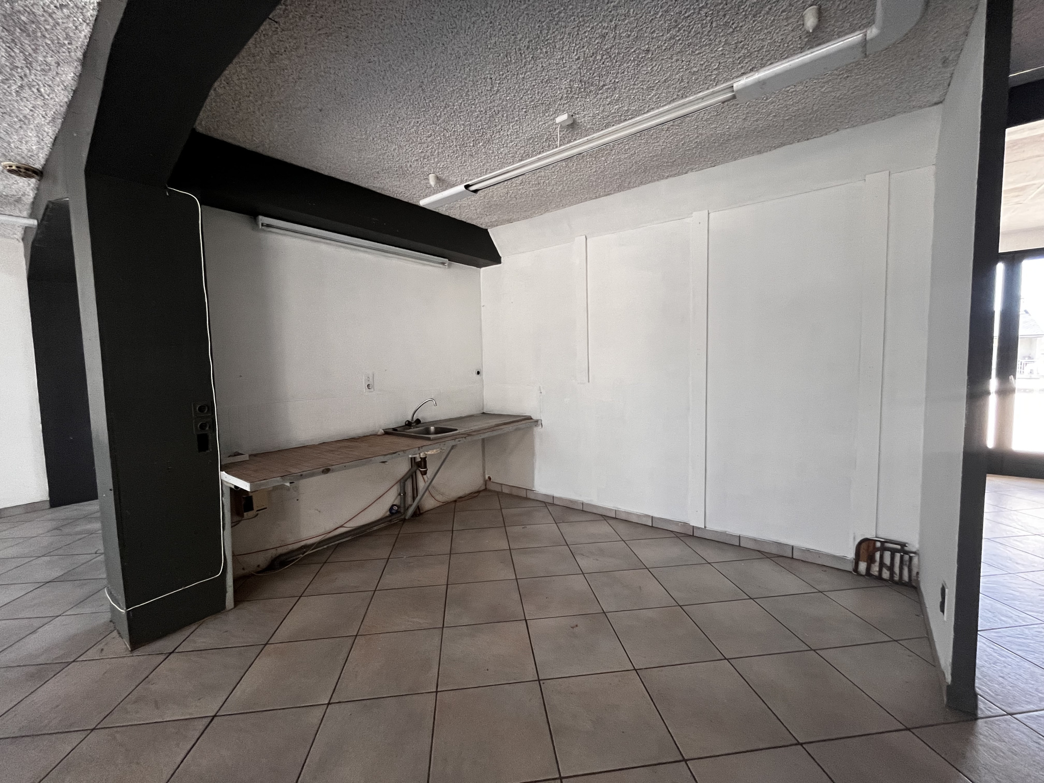 LOCAL COMMERCIAL - LAISSAC – Image 5