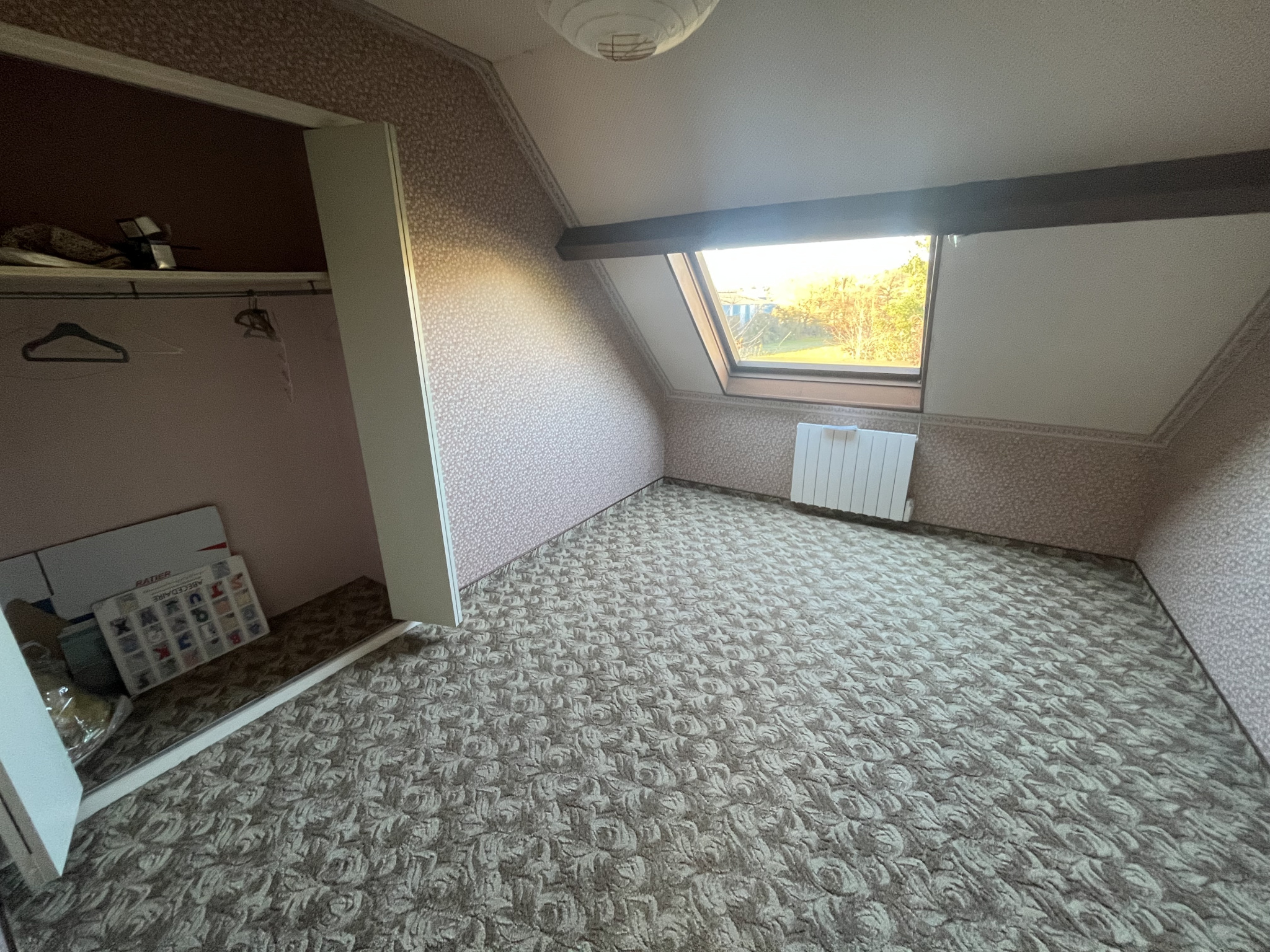 Onet-Le-Château : Au calme Maison Type 5/6 d'Architecture Contemporaine à rafraîchir .... – Image 10